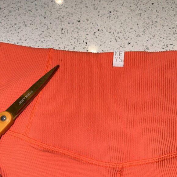 Athleta x Alicia Keys size 1X Jewel Orange Ribbed Elation Tight Leggings NWT - Picture 13 of 14